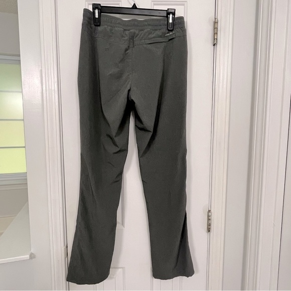 Eddie Bauer Motion women’s stretchy waist drawstring track pullon pants, small. - Picture 2 of 8